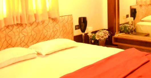 Odour Plus Resorts Chennai Bagian luar foto